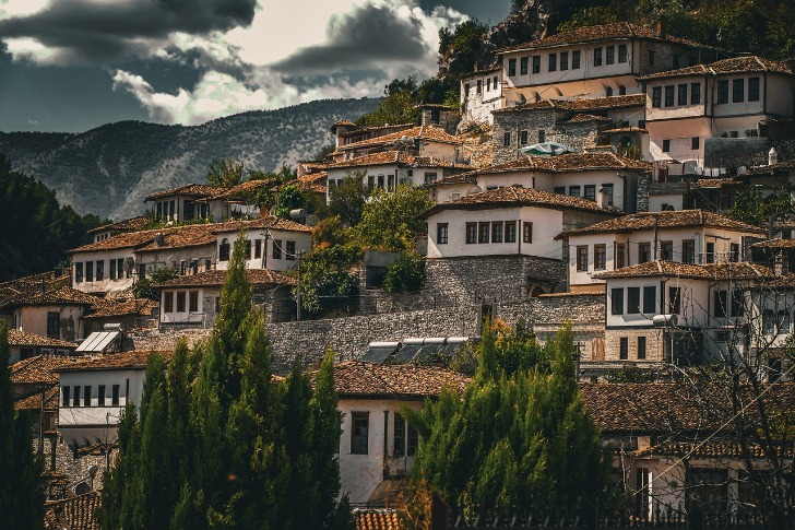 Urlaub in Albanien: Ein Geheimtipp für Abenteurer und Erholungssuchende